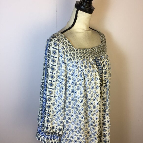 Like new! Caffe Marrakesh Blouse Top 3X Blue Sequins Square Neck Peasant Rayon - Picture 16 of 16